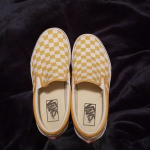 Van's slip on